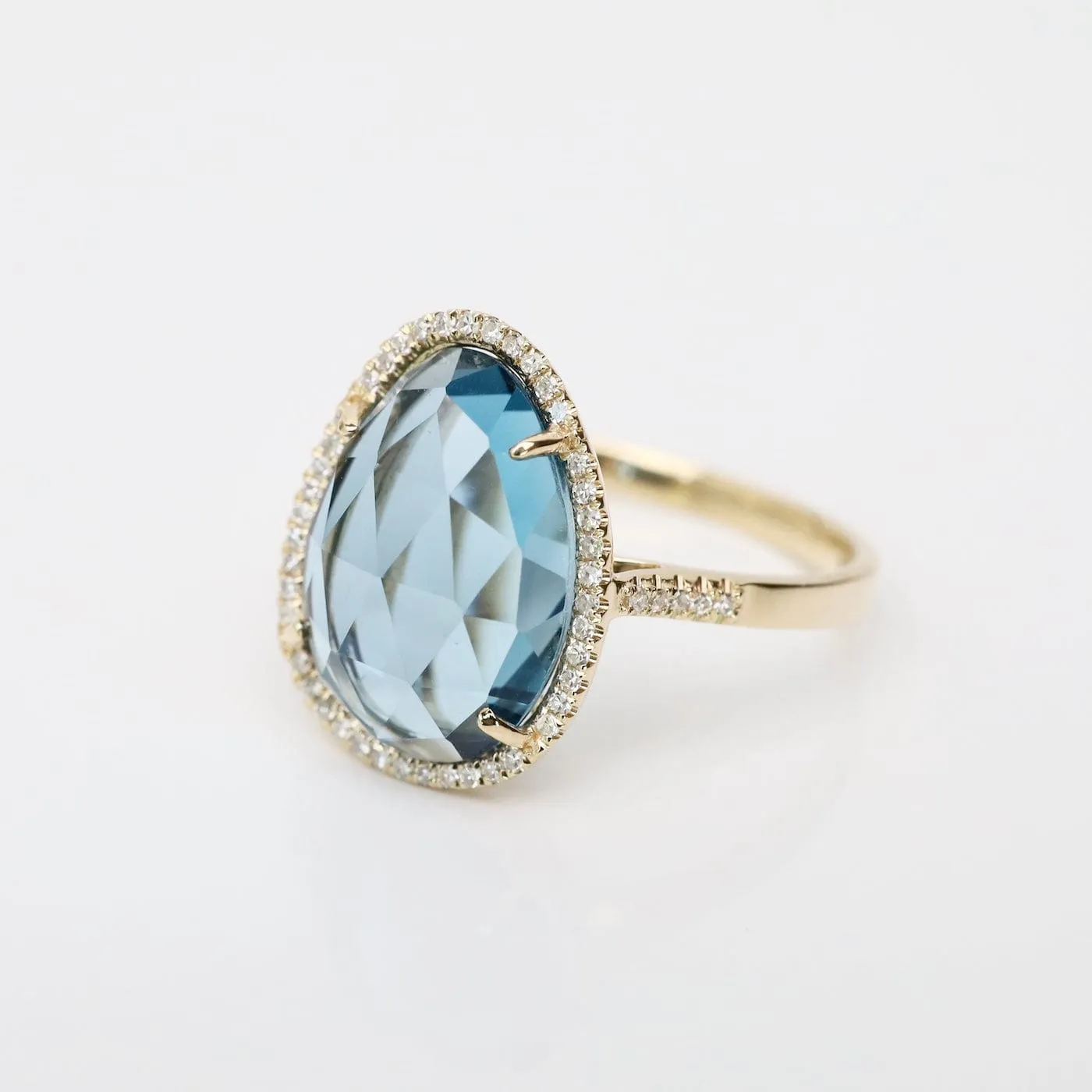 14k Organic Shape London Blue Topaz Ring