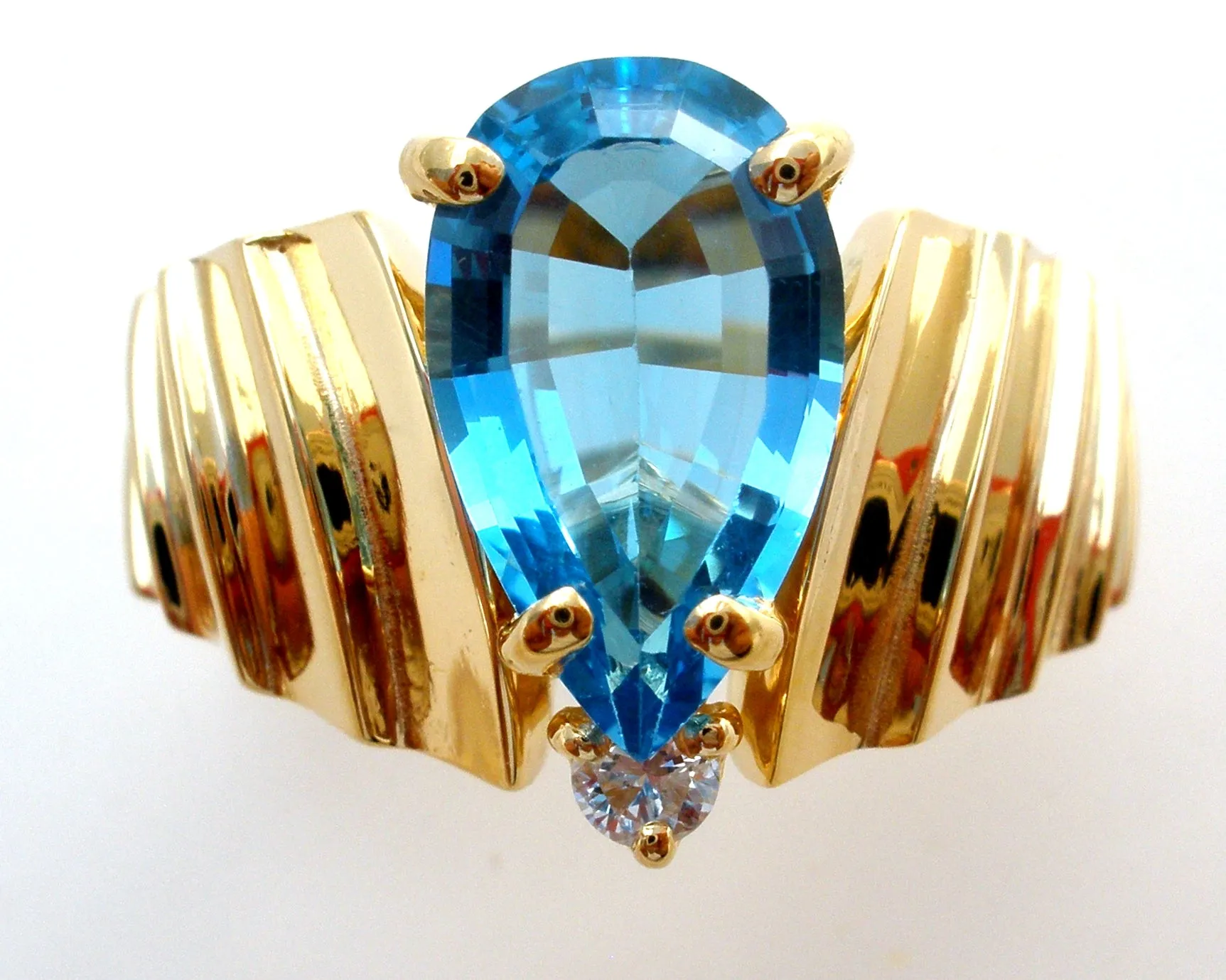 14K Plumb Gold Blue Topaz & Diamond Ring