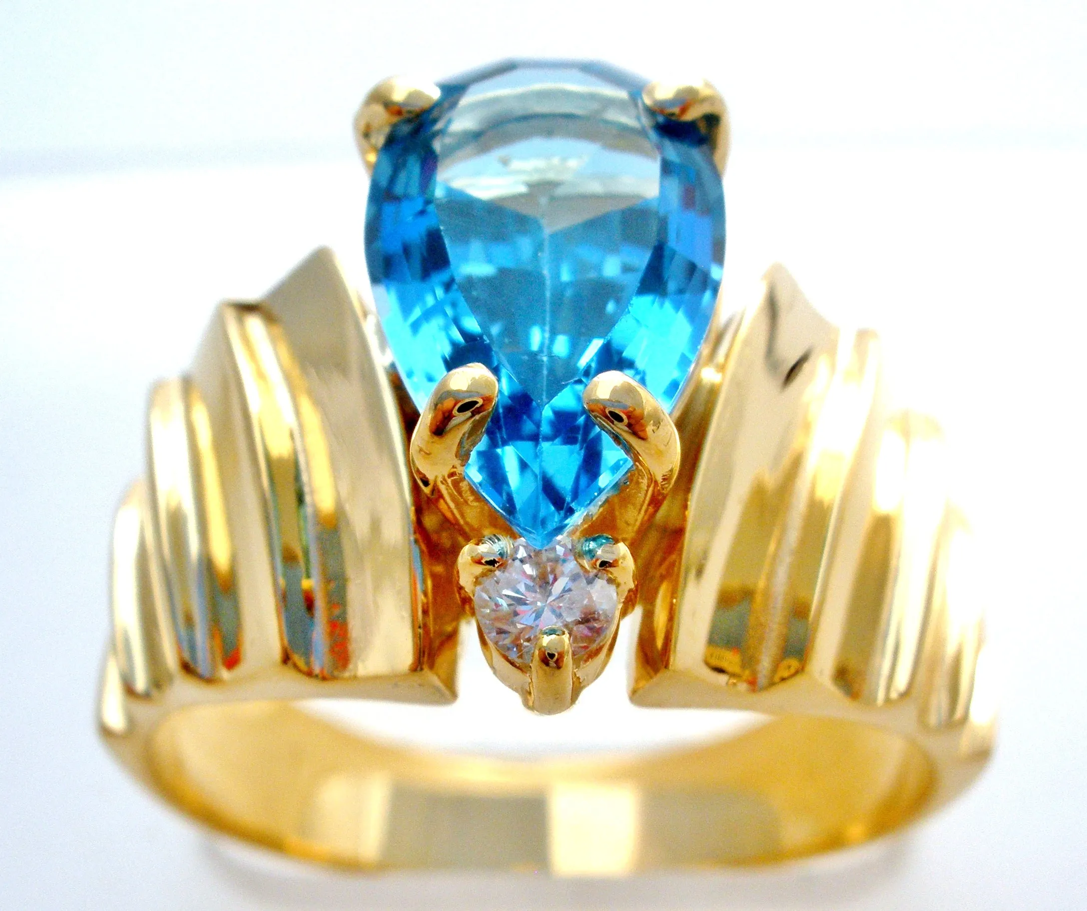 14K Plumb Gold Blue Topaz & Diamond Ring