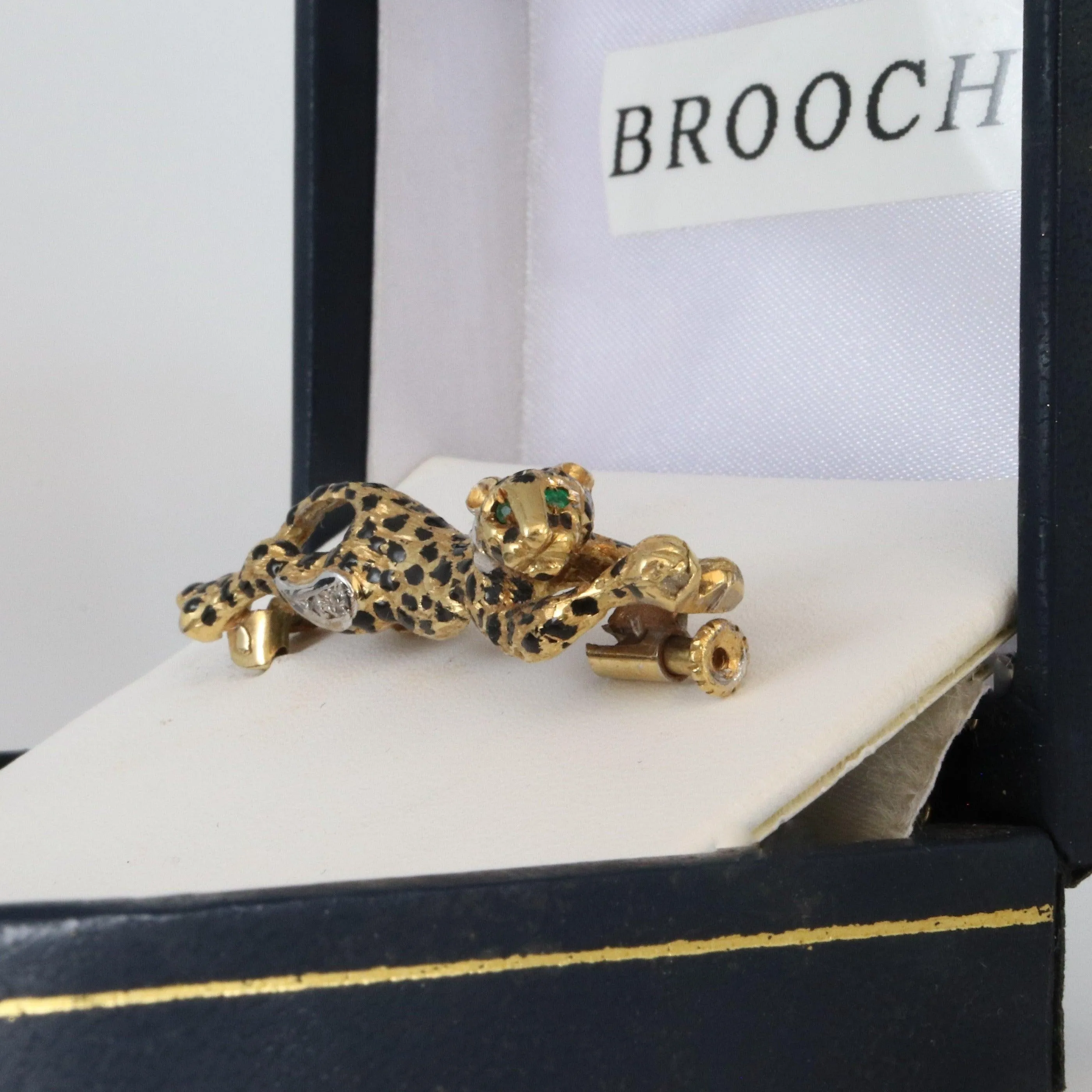 18kt Leopard Brooch