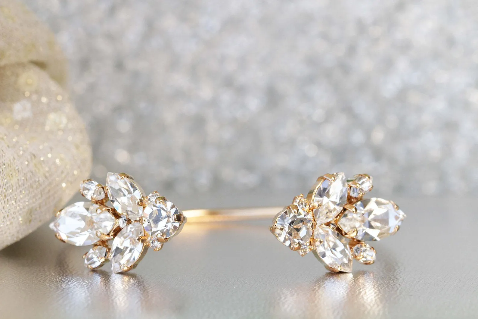 CRYSTAL BRIDAL Stud EARRINGS