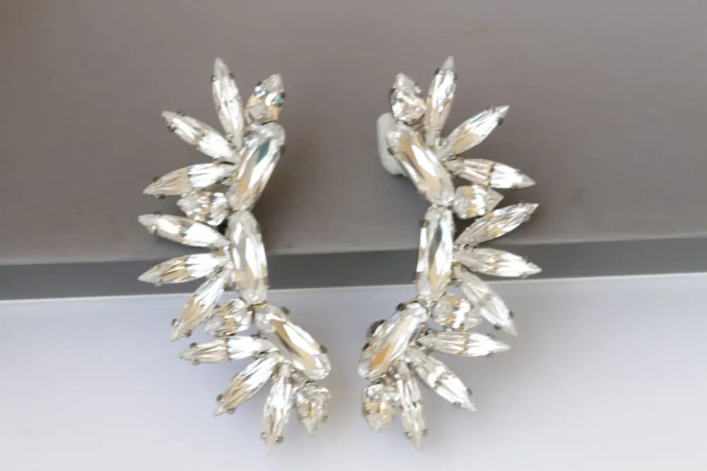 CRYSTAL EAR CLIMBERS