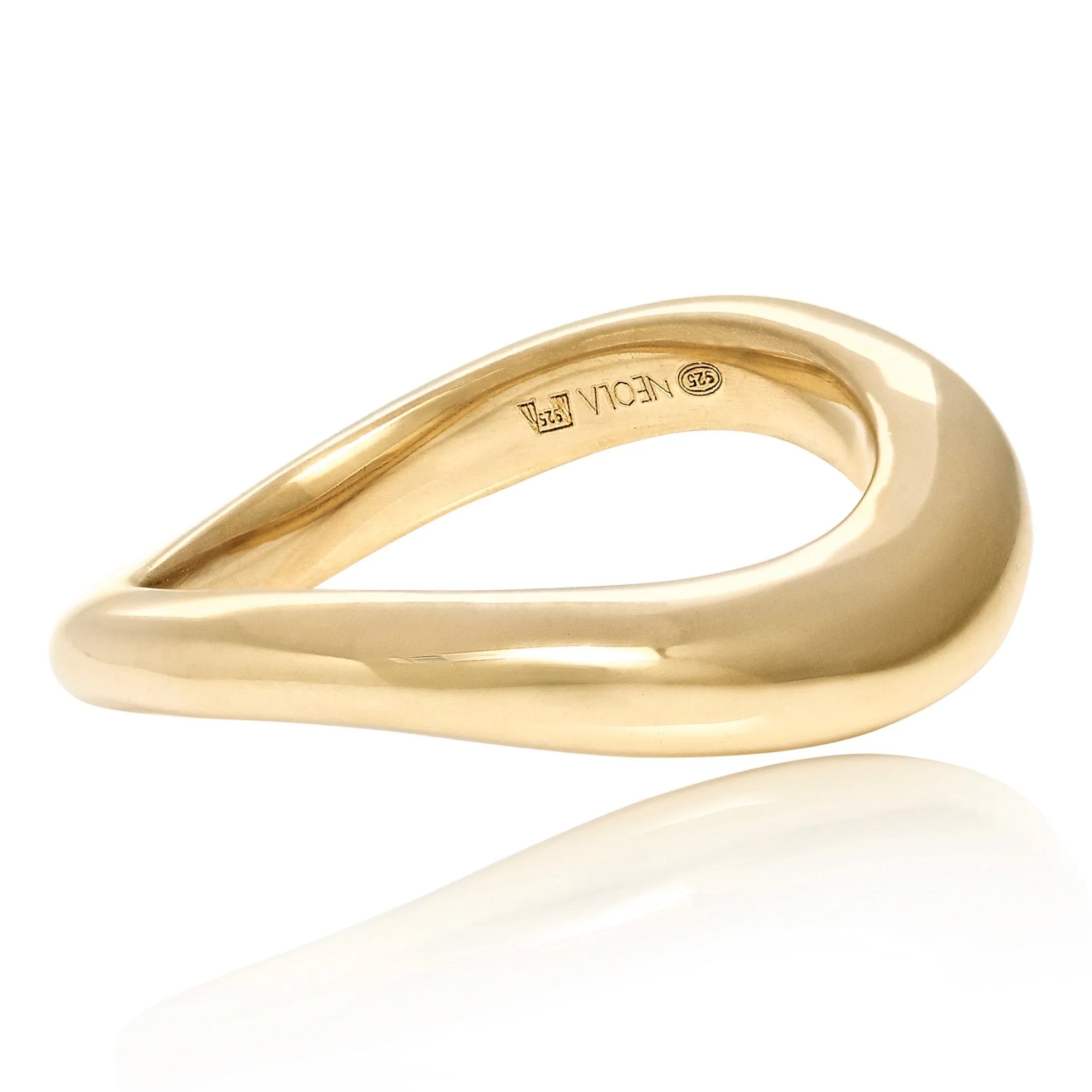 Gold Ring Wave