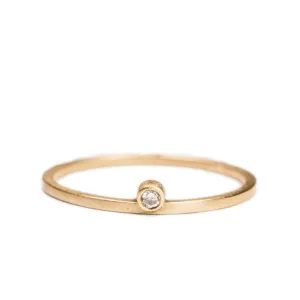 <!--RG441-->single diamond stacking ring